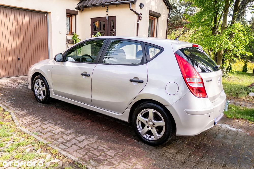 Hyundai i30 1.6 CRDi Base - 4