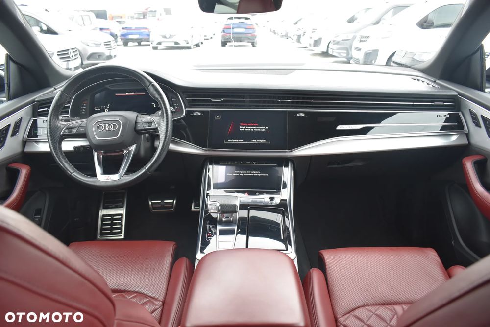 Audi SQ8 - 20