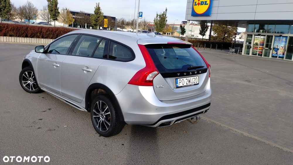 Volvo V60 D3 Drive-E Kinetic - 2