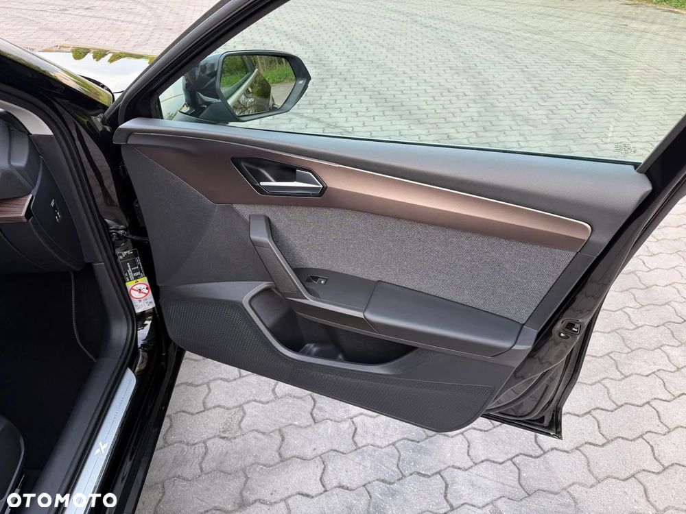 Seat Leon 1.5 eTSI Xcellence DSG - 27