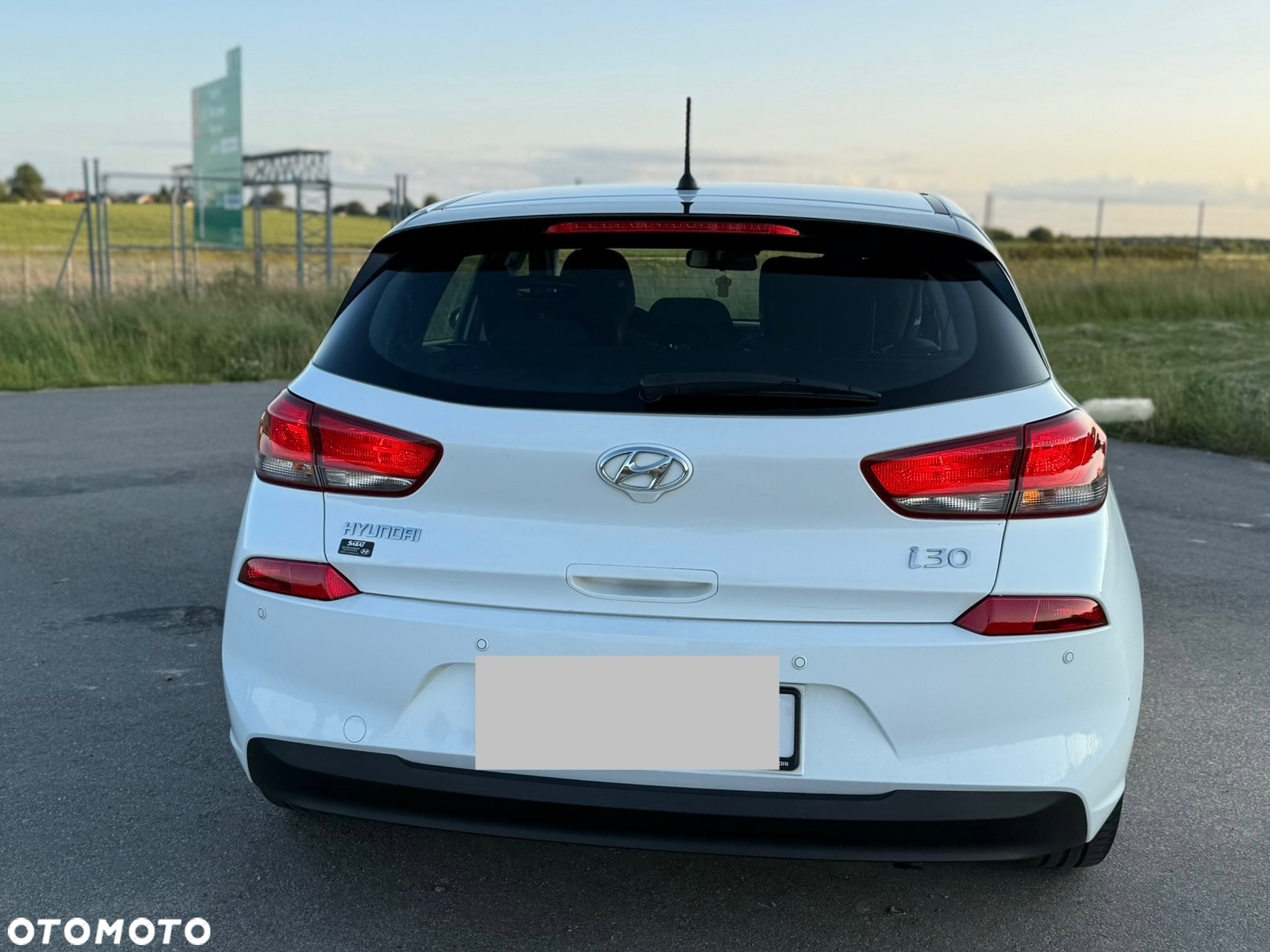 Hyundai i30 1.4 Classic + - 6
