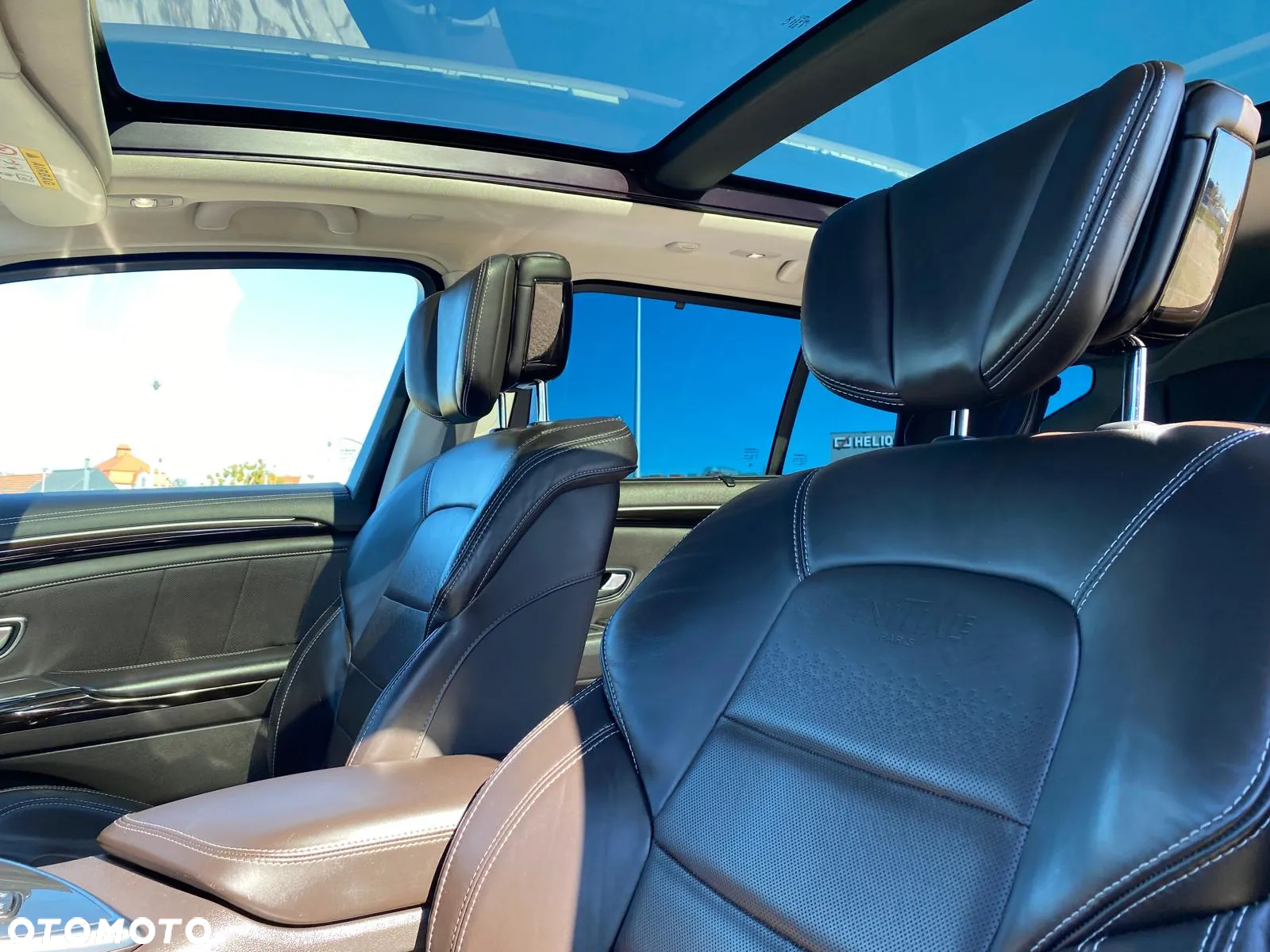 Renault Espace 1.6 dCi Energy Initiale Paris EDC - 14