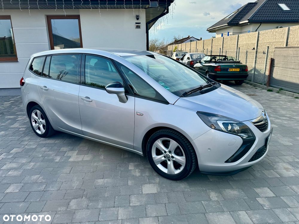 Opel Zafira - 18