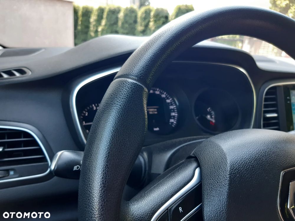 Renault Megane ENERGY TCe 100 LIMITED - 20