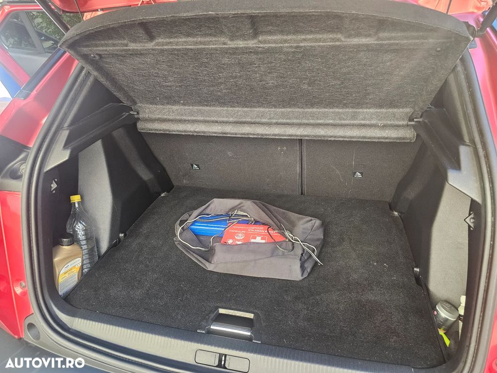 Peugeot 2008 1.2 PureTech Turbo S&S Allure - 5