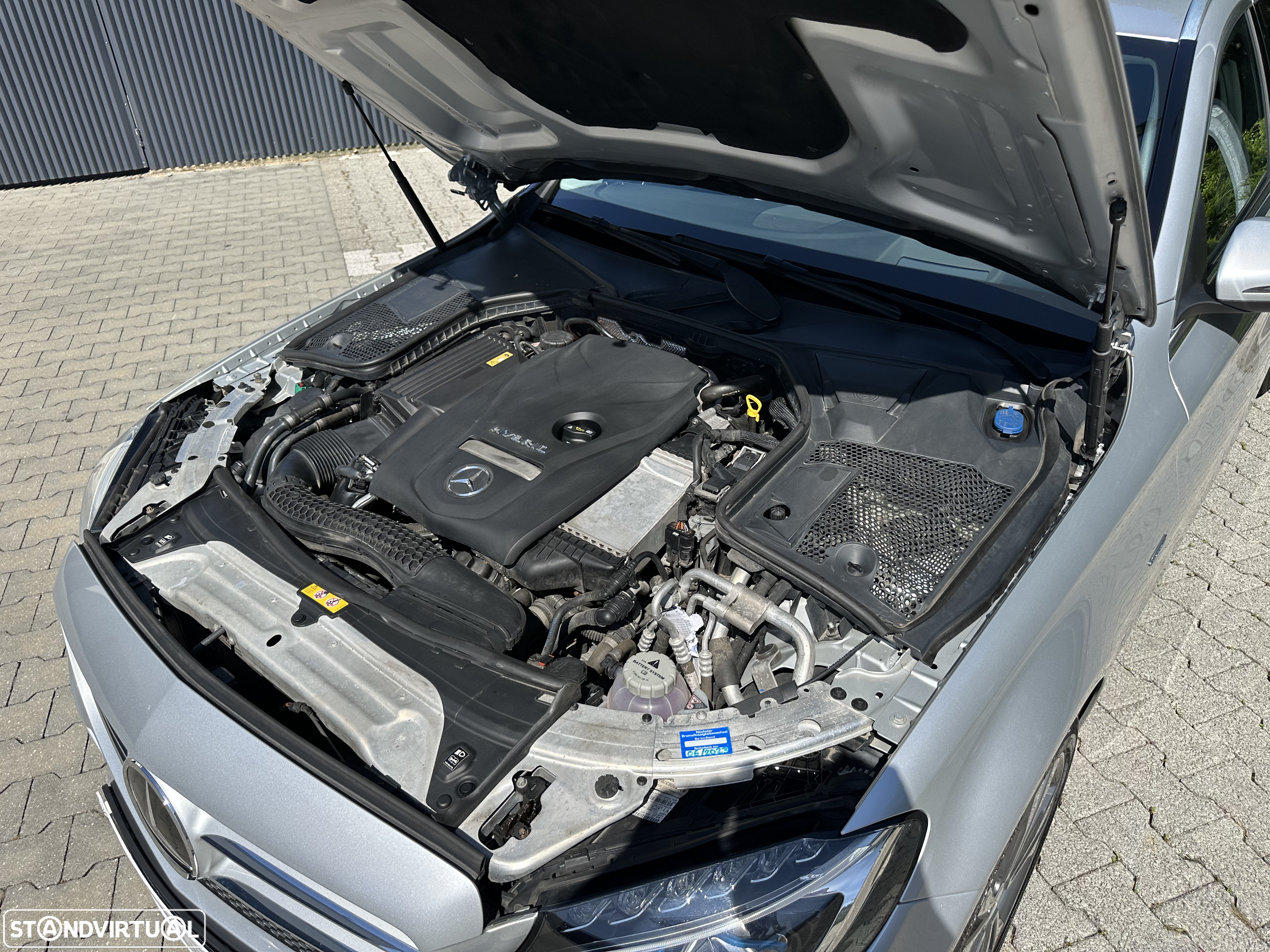 Mercedes-Benz C 350 e - 14