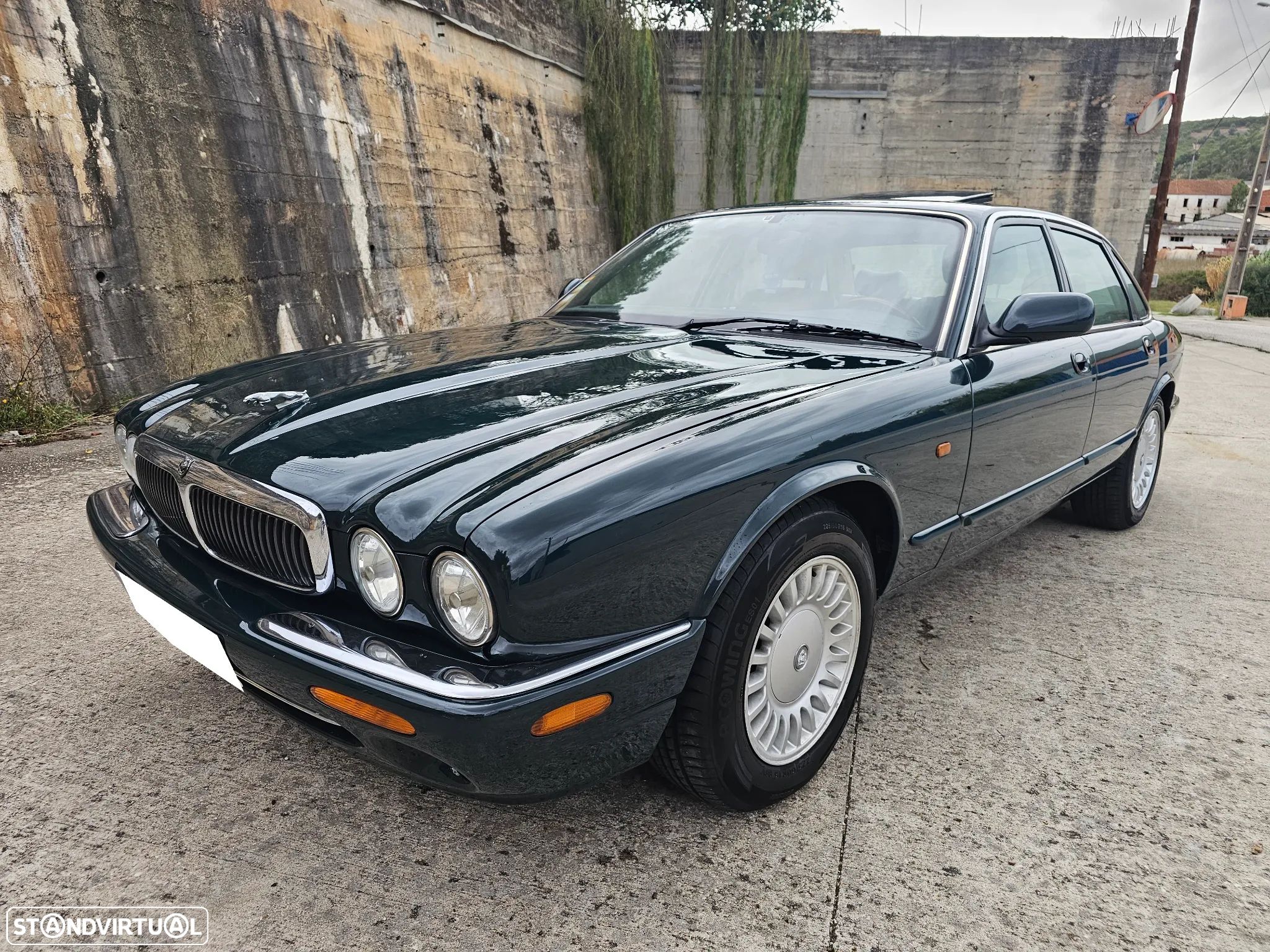 Jaguar XJ XJ8 3.2 Executive - 1