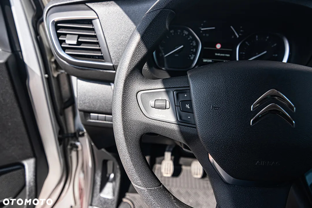 Citroën SpaceTourer 1.6 BlueHDi M Shine - 20