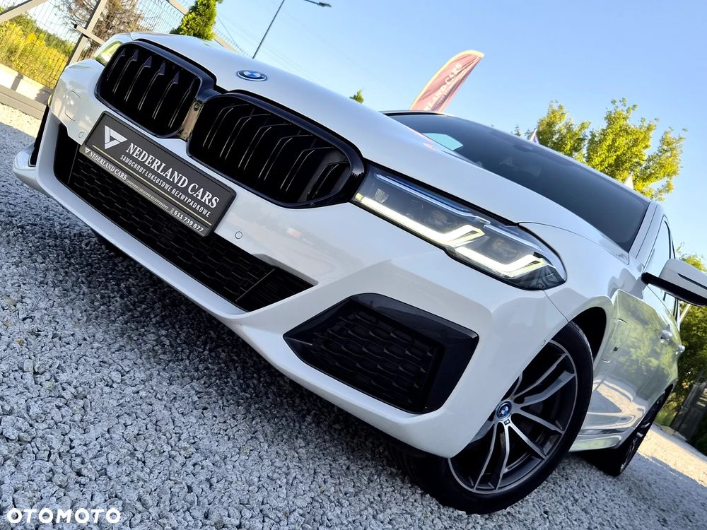 BMW Seria 5 520e M Sport sport - 35
