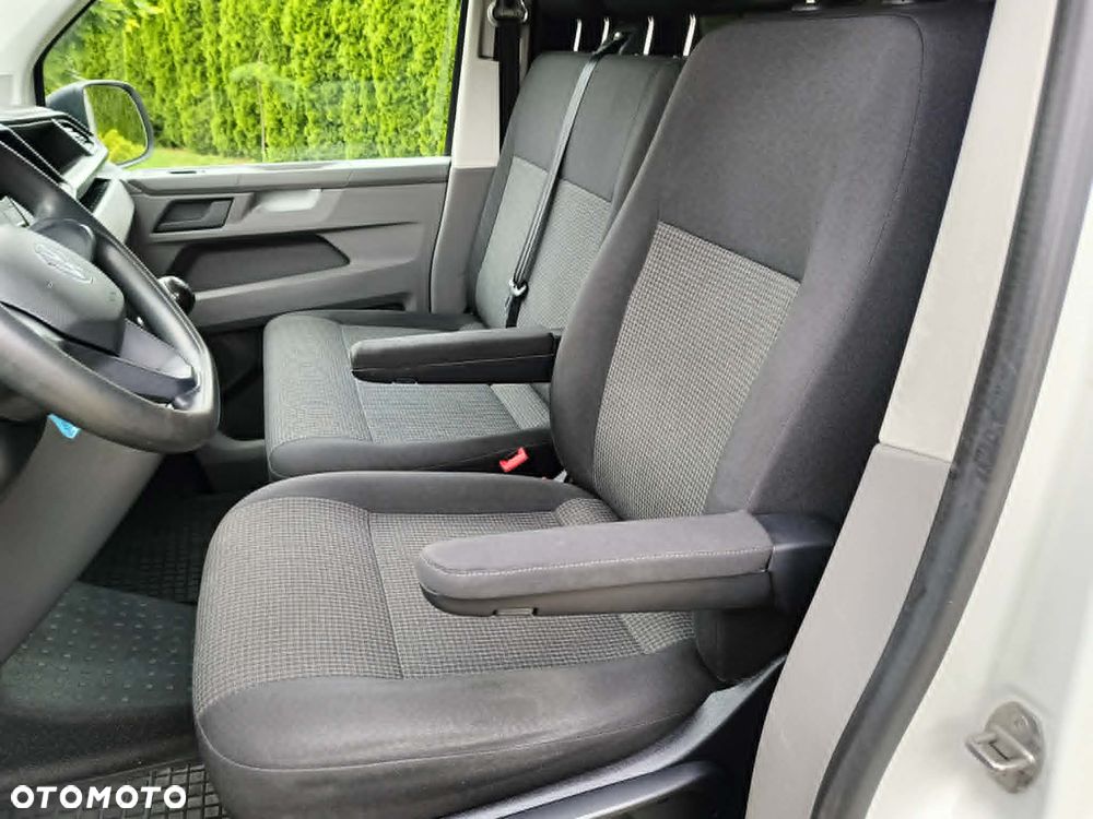 Volkswagen Transporter - 26
