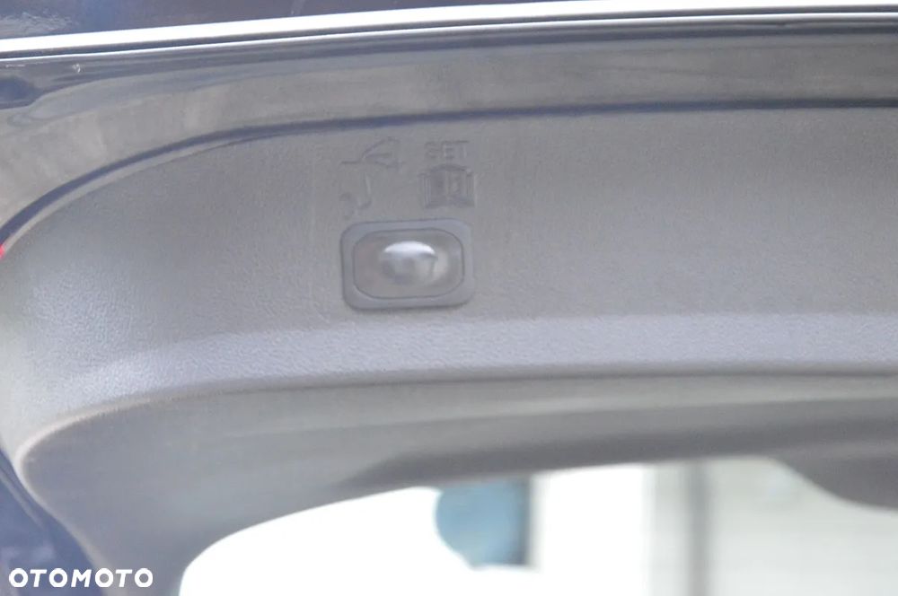 Ford Kuga 2.0 TDCi 4WD Titanium - 30