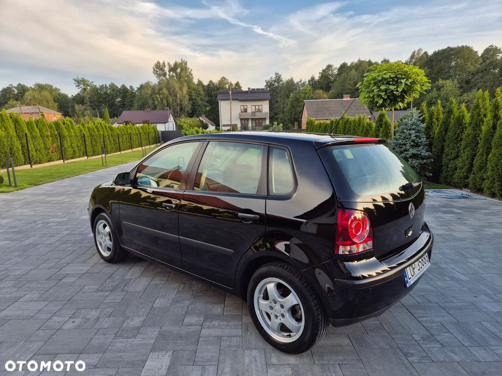 Volkswagen Polo 1.4 16V Q-Line - 17