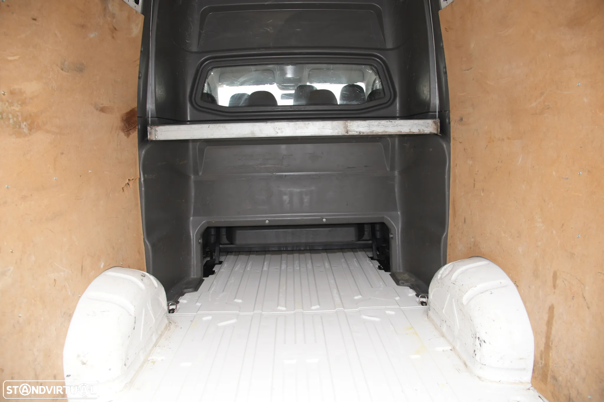 VW Crafter 7Lugares 2.0TDI 177cv - 7