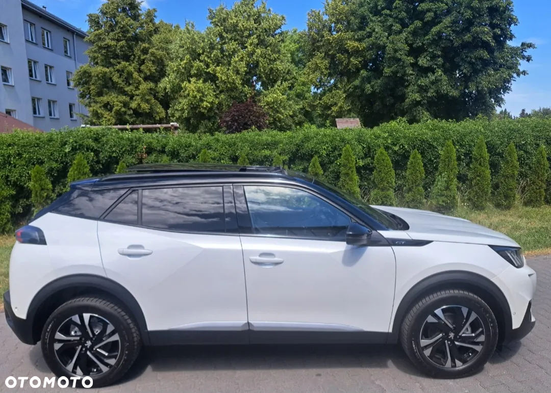 Peugeot 2008 1.5 BlueHDi GT S&S - 32