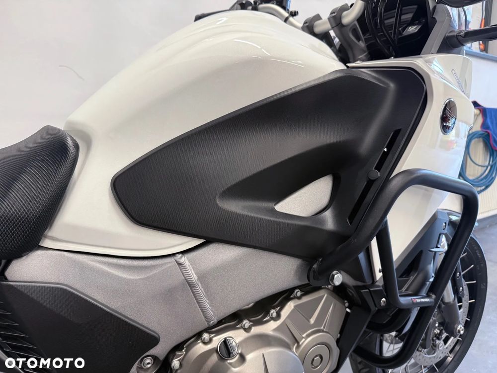Honda VFR - 35
