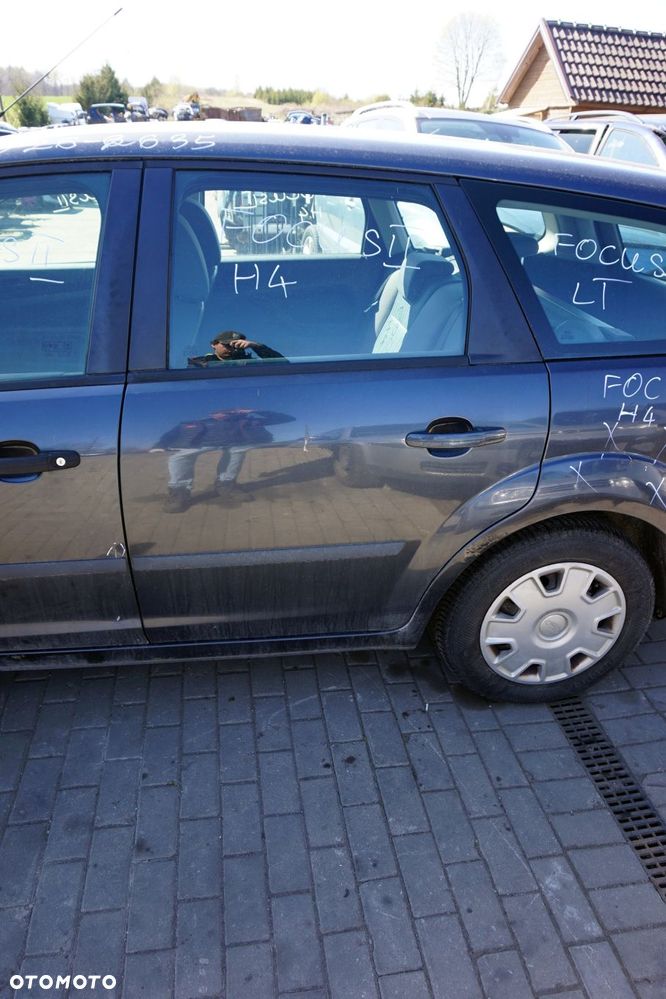 DRZWI TYLNE LEWE FOCUS II MK2 KOMBI H4  SZARY SEA GREY FORD 2004-2008 - 1