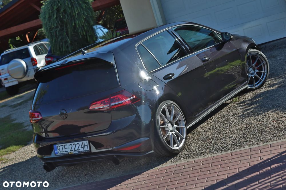 Volkswagen Golf 2.0 TSI BMT GTI - 10