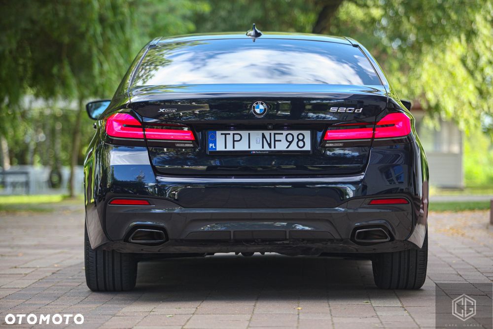 BMW Seria 5 520d MHEV M Sport sport - 32
