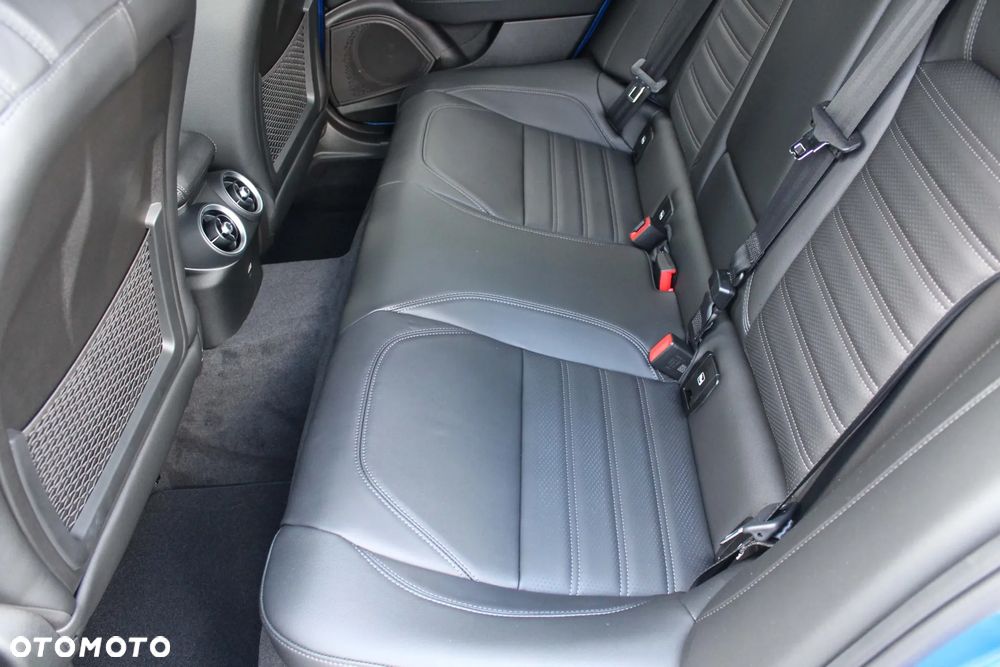 Alfa Romeo Giulia 2.0 Turbo Veloce Q4 - 11