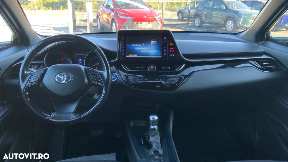 Toyota C-HR 1.8 HSD 4x2 CVT C-enter - 11