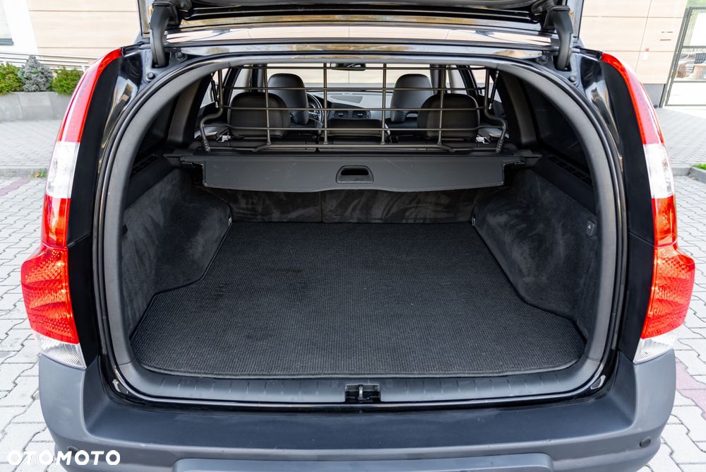 Volvo XC 70 D5 AWD Summum - 23