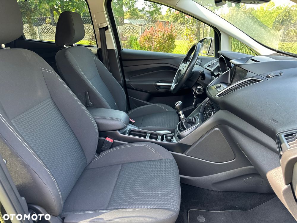 Ford C-MAX 2.0 TDCi Start-Stop-System Titanium - 12