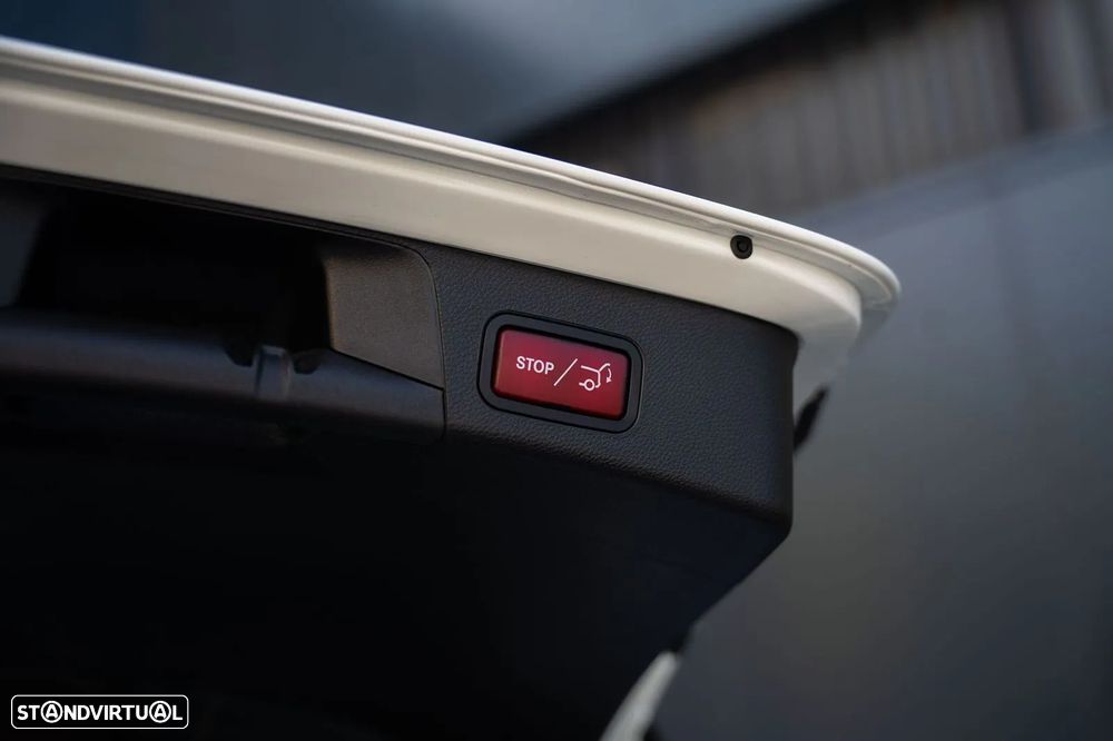 Mercedes-Benz C 300 de AMG Line - 36