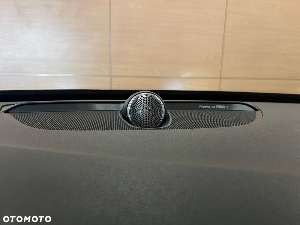 Volvo XC 90 T8 AWD Plug-In Hybrid Inscription 7os - 16