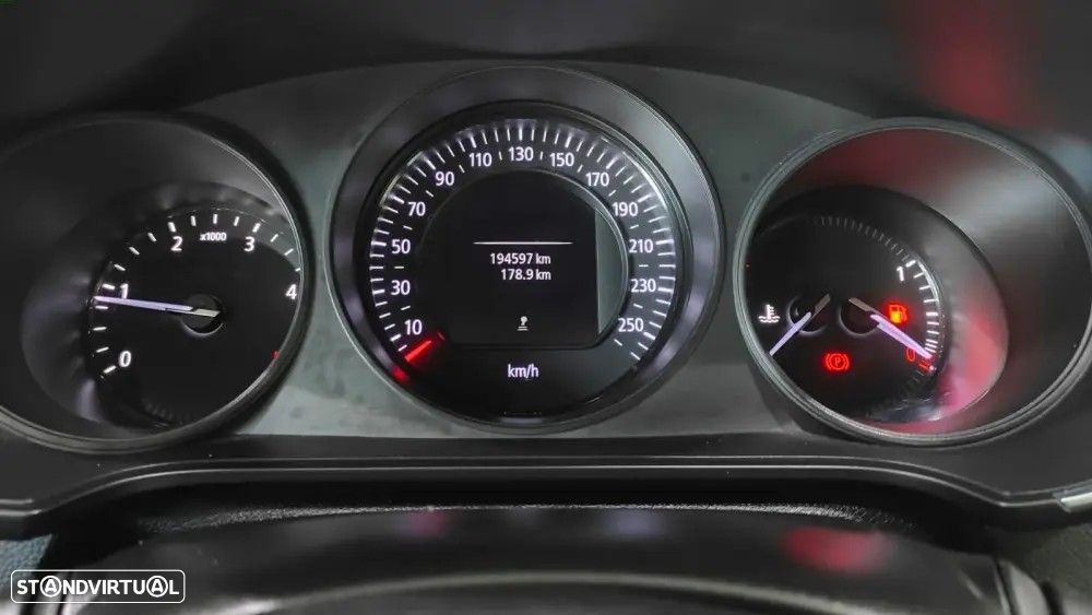 Renault Mégane 1.5 Blue dCi Zen - 37