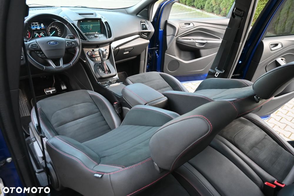 Ford Kuga 1.5 EcoBoost 4x4 ST-Line - 34