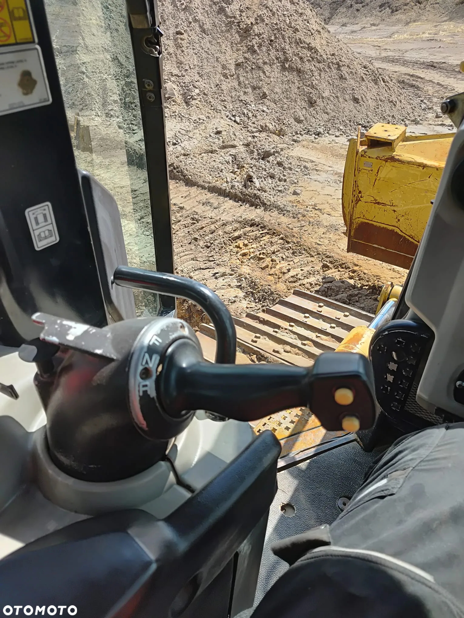 Caterpillar D6N - 9