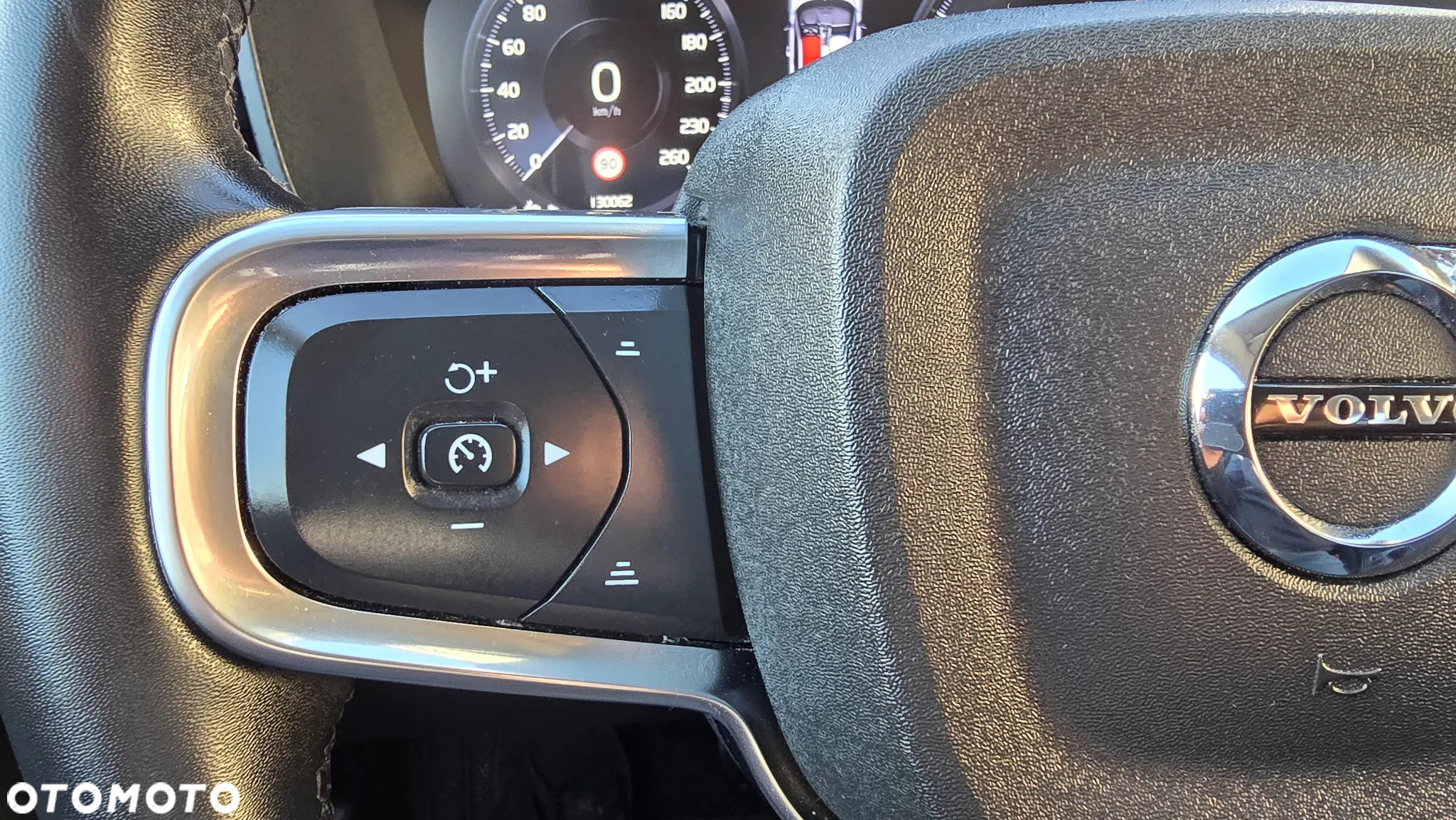 Volvo XC 40 T4 Recharge DKG Core - 32