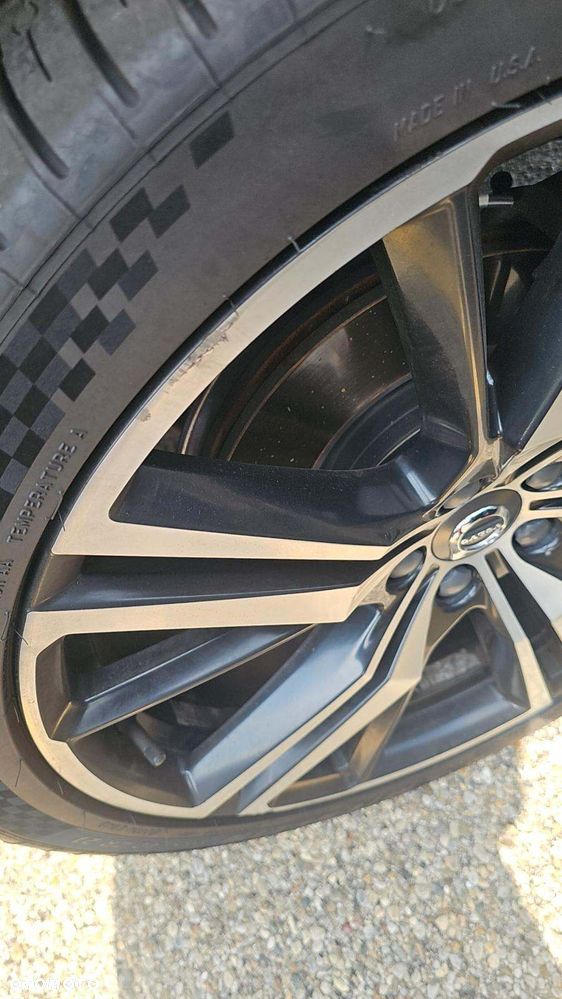 Volvo XC 60 T5 AWD R-Design - 19