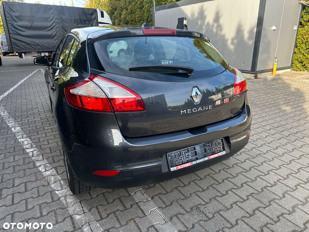 Renault Megane 1.6 16V 110 Paris - 14