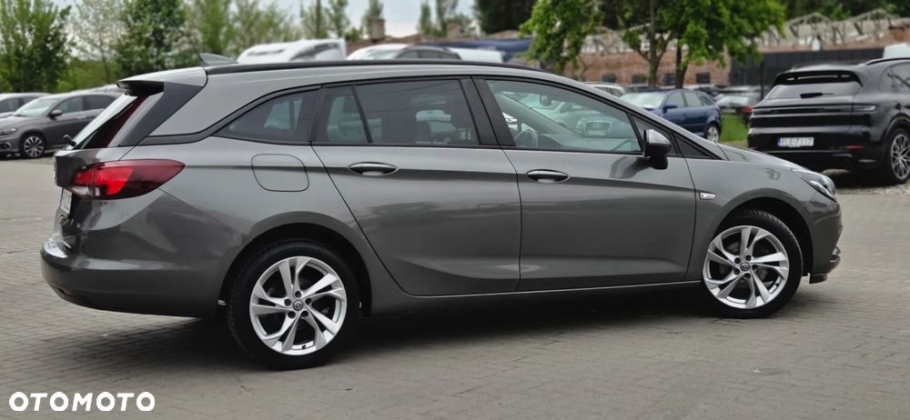 Opel Astra 1.4 Turbo Innovation - 14