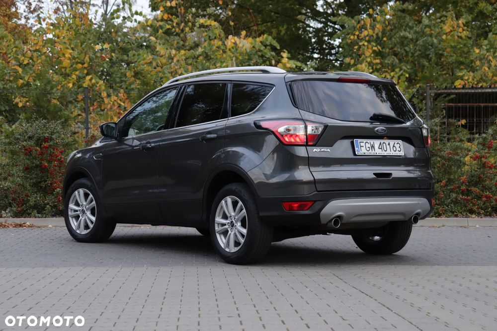 Ford Kuga 2.0 TDCi 4x2 Titanium - 15