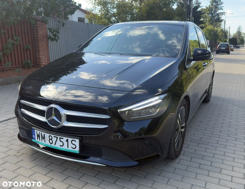 Mercedes-Benz Klasa B 220 4-Matic 7G-DCT - 3