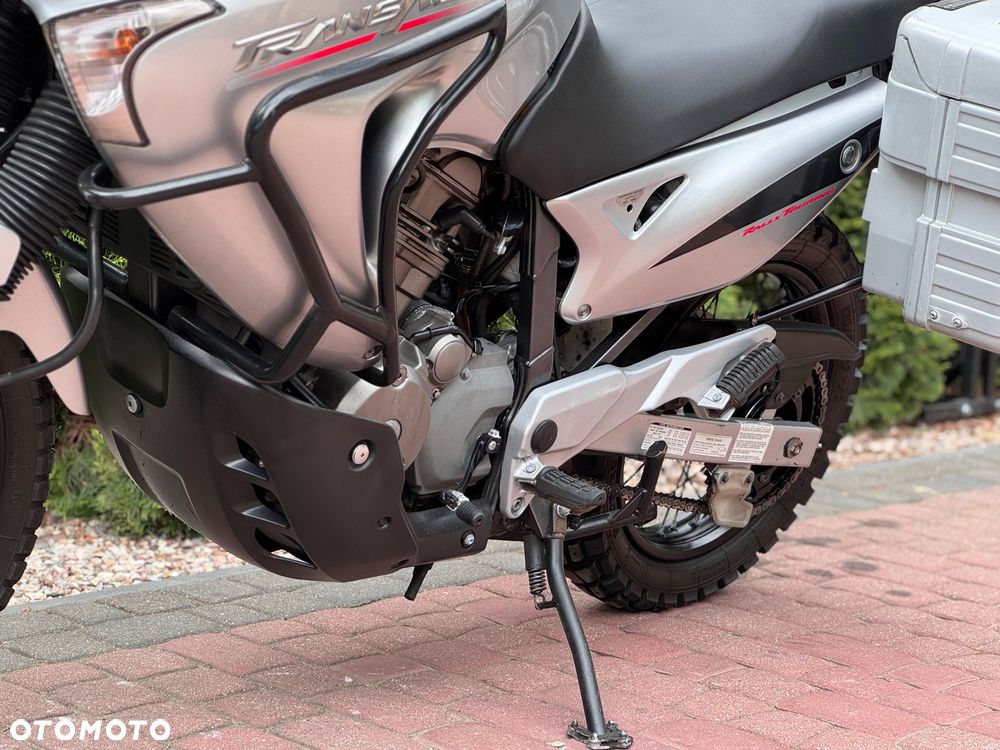 Honda XL - 17