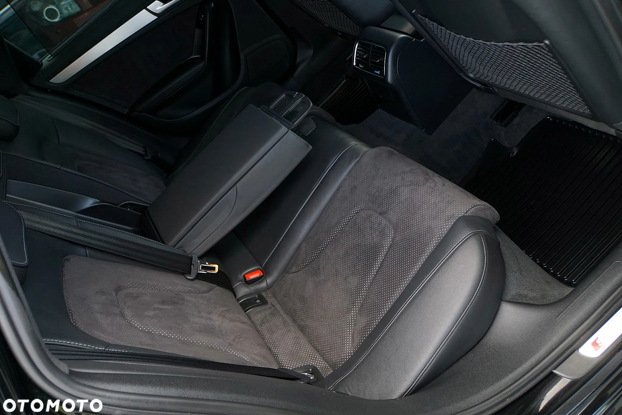 Audi A4 Avant 2.0 TDI DPF clean diesel S line Sportpaket - 26