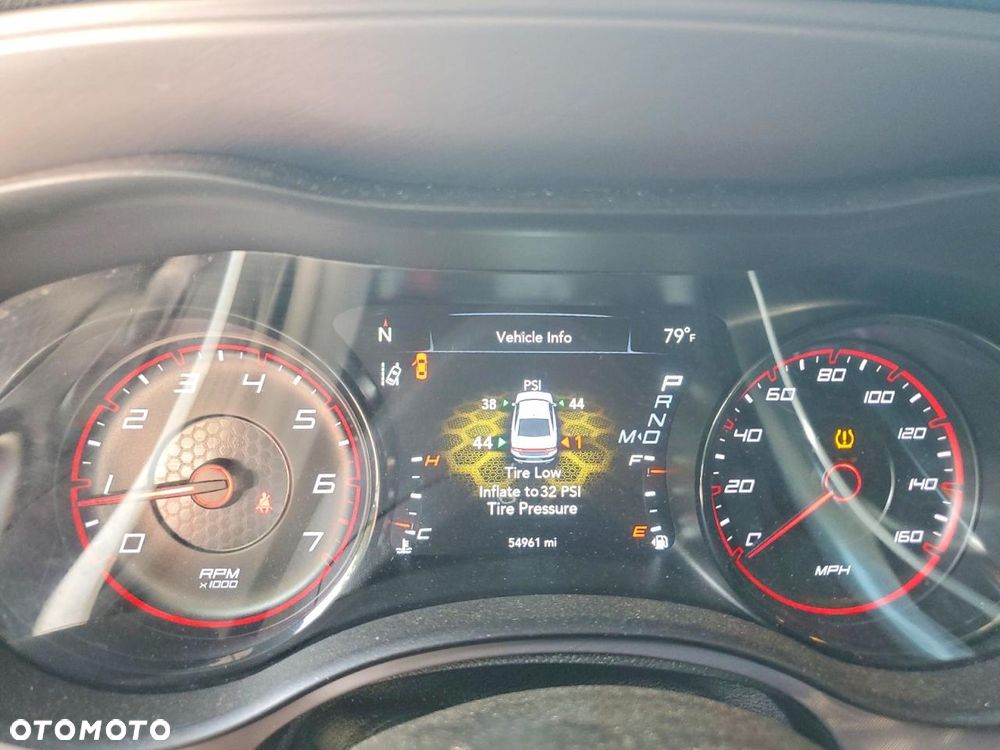 Dodge Charger 5.7 R/T - 10