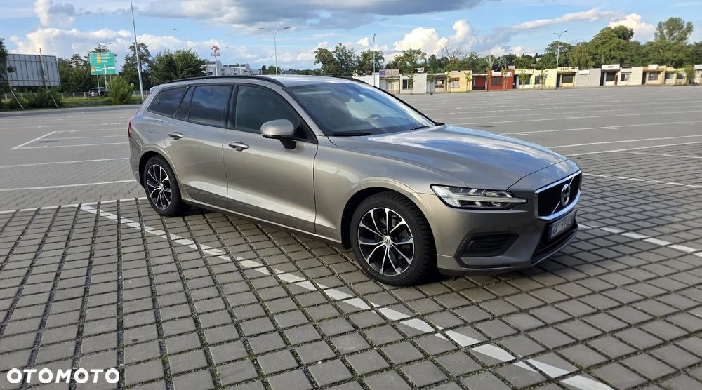 Volvo V60 D4 SCR Momentum - 9