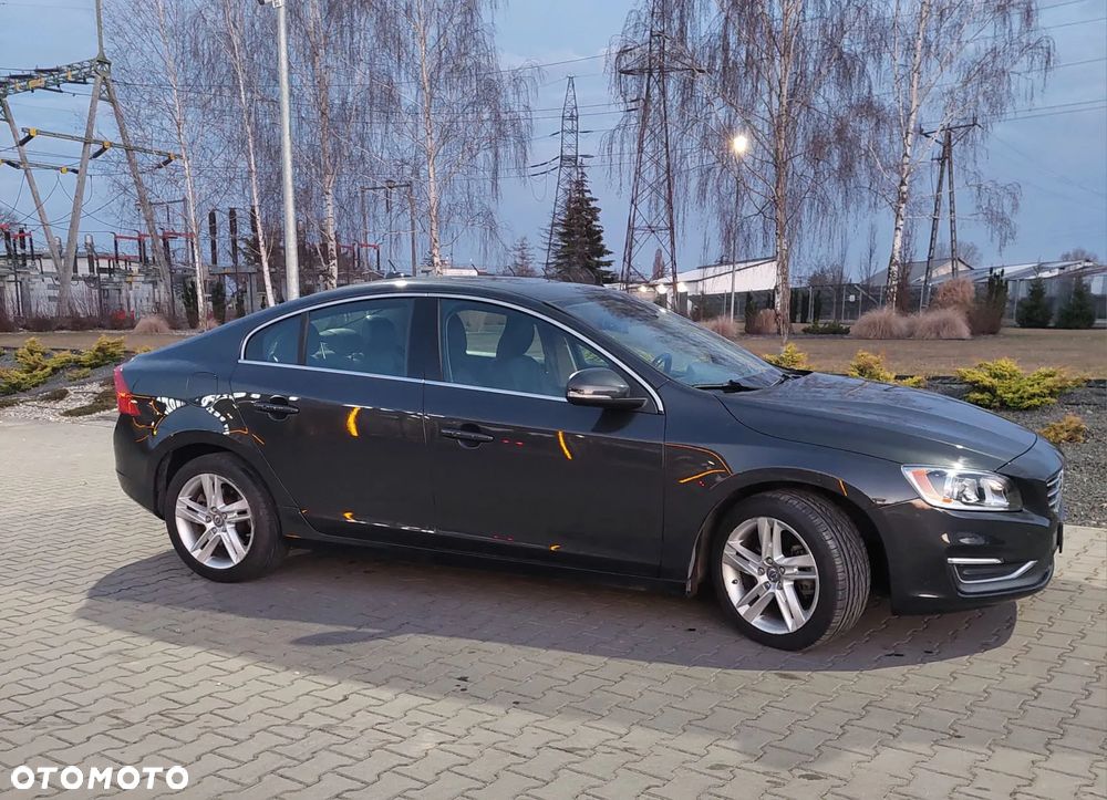 Volvo S60 T5 Geartronic Summum - 6