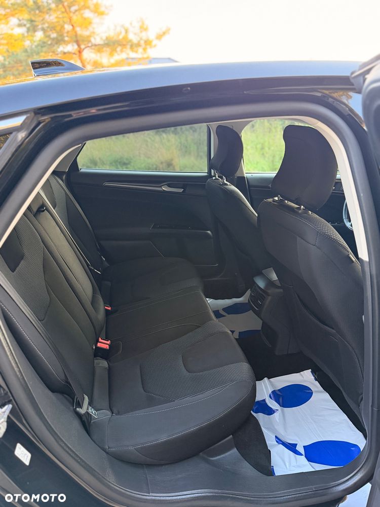 Ford Mondeo - 18
