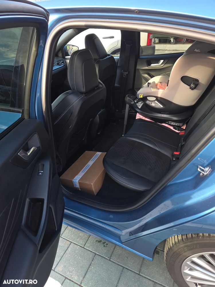 Ford Focus - 9