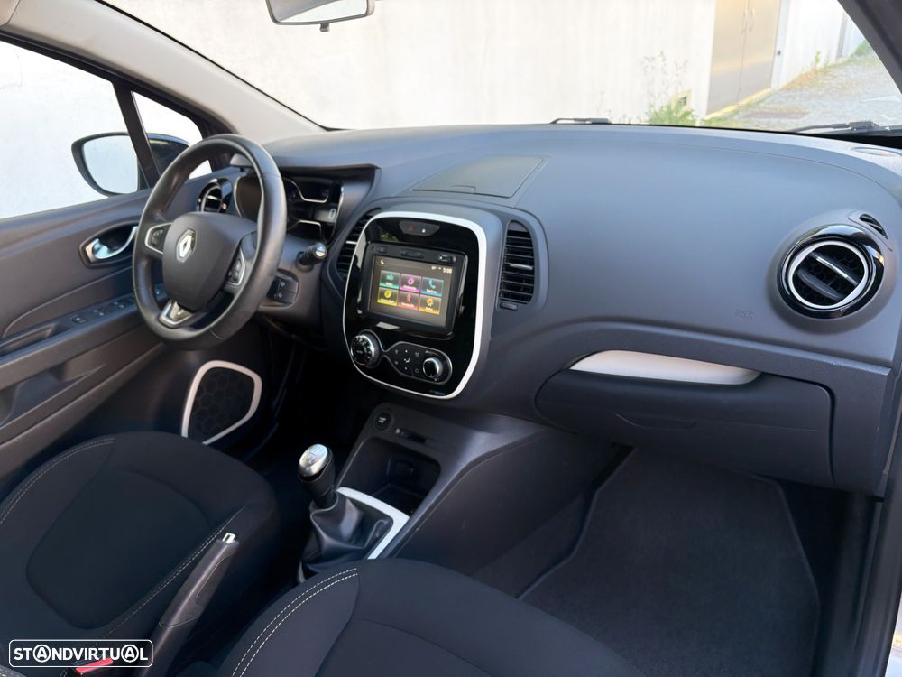 Renault Captur 0.9 TCE Exclusive - 29