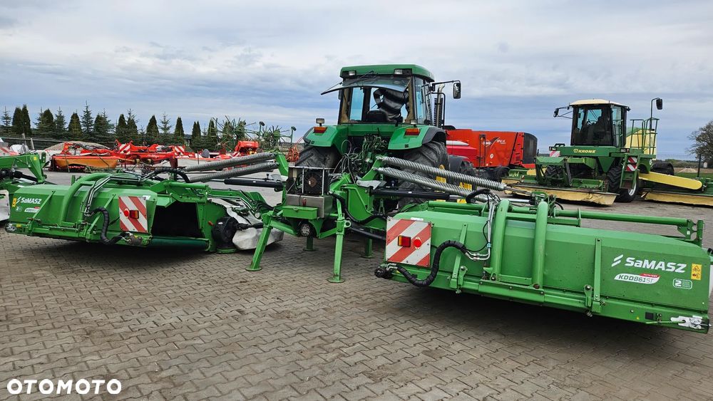 SaMasz KDD 861 S+T Kosiarka Dyskowa Motyl z taśmami  w Zestawie z Czołową kosiarką KDF 340 S - 4
