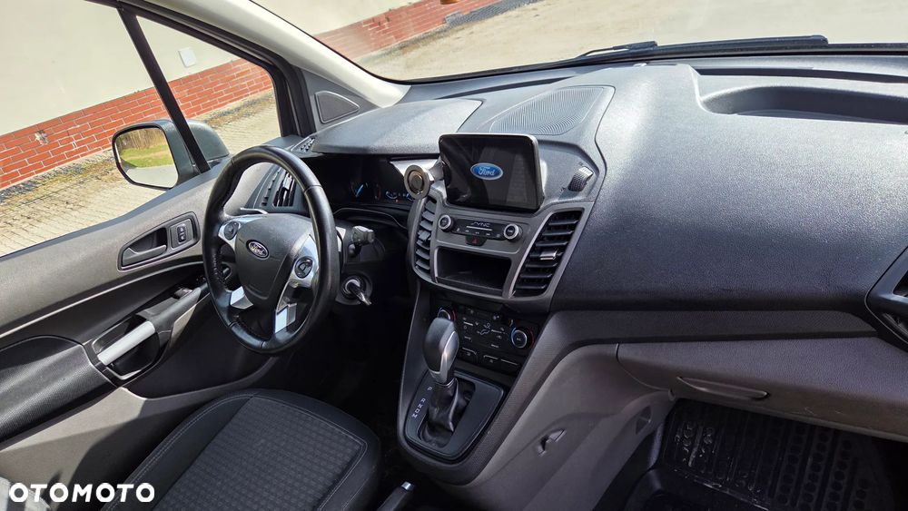 Ford Transit Connect - 9