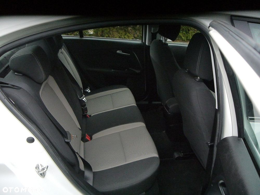 Fiat Tipo 1.6 MultiJet 16v Lounge - 26