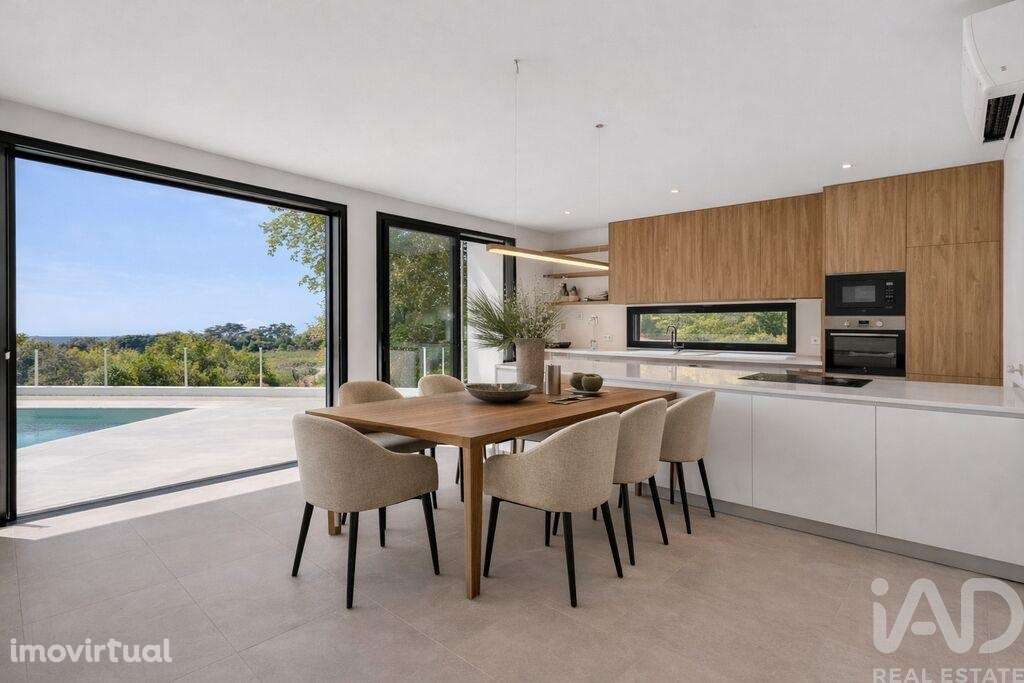 Casa / Villa T3 em Caldas da Rainha - Nossa Senhora do Pópulo, Coto e - Grande imagem: 3/30