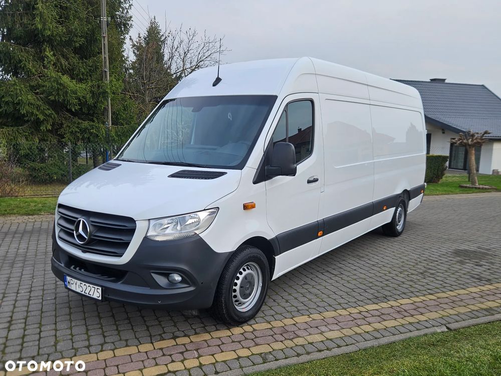 Mercedes-Benz Sprinter - 9